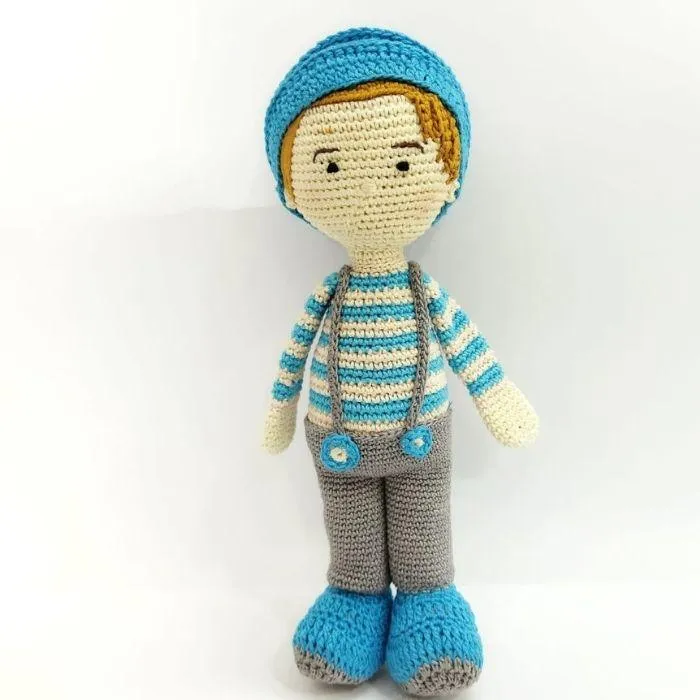 Zoya Doll - Handcrafted Amigurumi